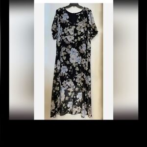 Kate & Mallory Black Floral Maxi Skirt